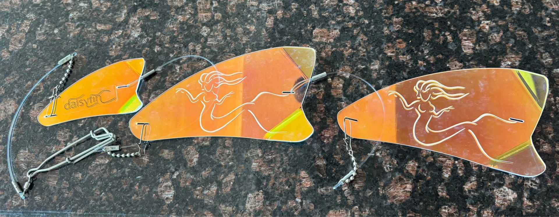 Orange daisyfin flasher set with hardware